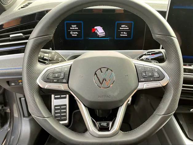 VW Passat Variant 2.0 TDI R-Line DSG 4motion