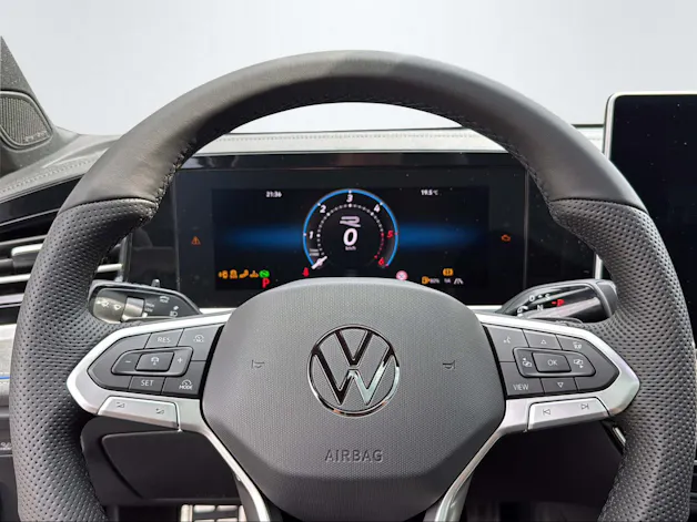 VW Passat Variant 2.0 TDI R-Line DSG 4motion