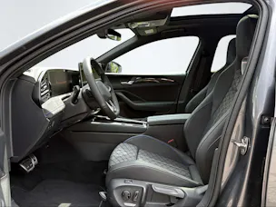 VW Passat Variant 2.0 TDI R-Line DSG 4motion