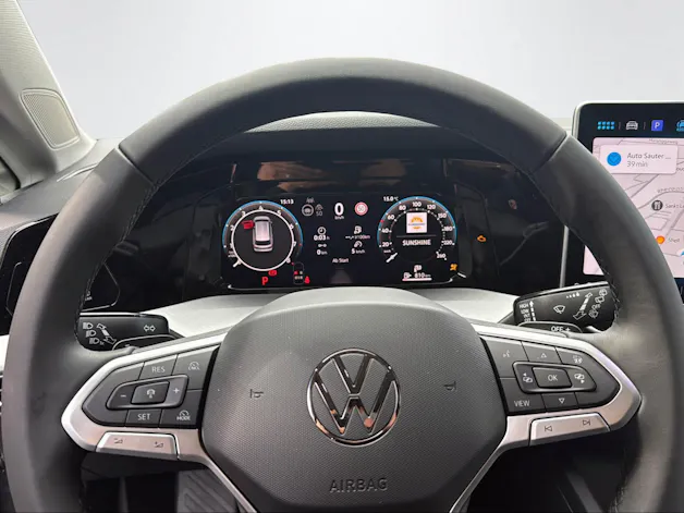 VW Golf VIII Variant 1.5 eTSI Life DSG