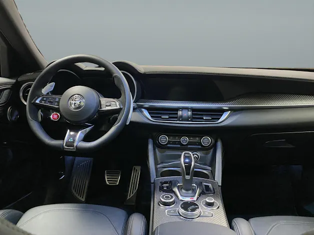 Alfa Romeo STELVIO 2.9 V6 Biturbo Q4 Q