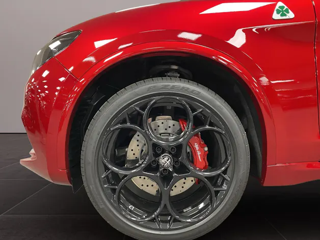 Alfa Romeo STELVIO 2.9 V6 Biturbo Q4 Q