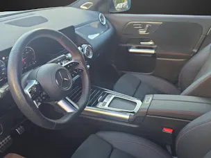 Mercedes-Benz GLA 220d 4Matic 8G-DCT