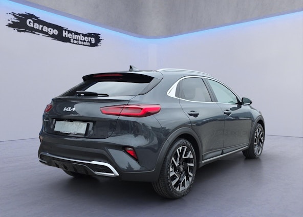 Vehicle image 4 Vehicle image 4