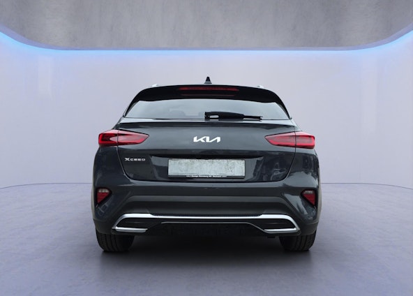 Vehicle image 3 Vehicle image 3