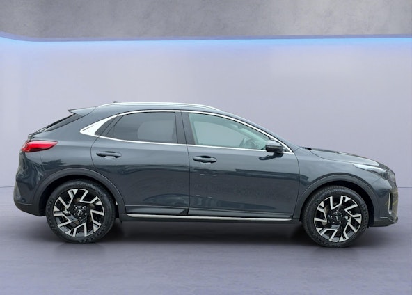 Vehicle image 5 Vehicle image 5