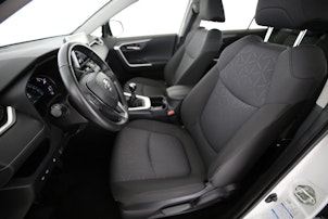 Vehicle image TOYOTA RAV4 2.0i VMa Comfort