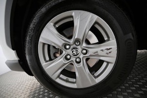 Vehicle image TOYOTA RAV4 2.0i VMa Comfort