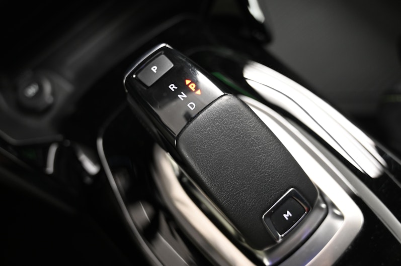 Vehicle image PEUGEOT 208