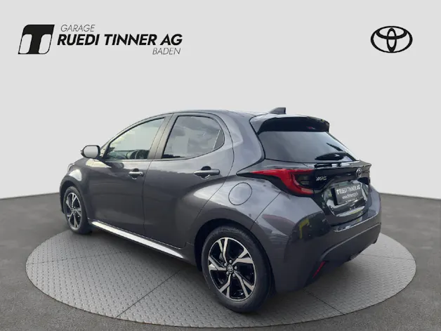 Toyota Yaris 1.5 VVT-i HSD Trend