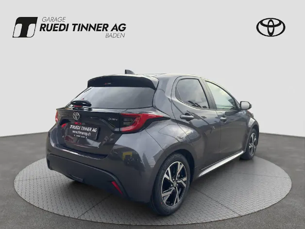 Toyota Yaris 1.5 VVT-i HSD Trend