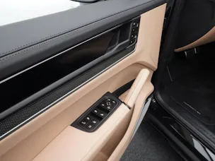 Porsche Cayenne Turbo E-Hybrid