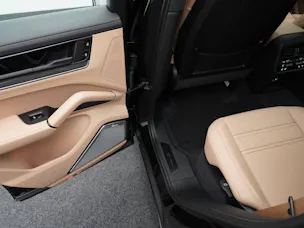 Porsche Cayenne Turbo E-Hybrid