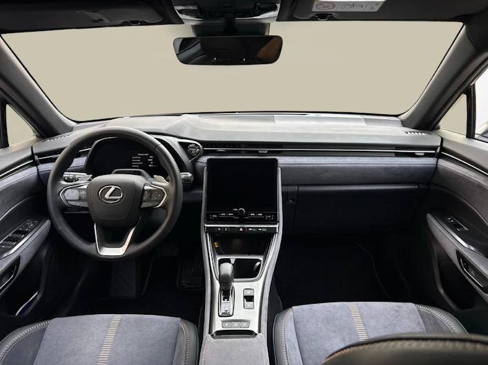 immagine del veicolo LEXUS LBX