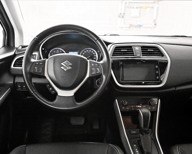 Vehicle image SUZUKI SX4