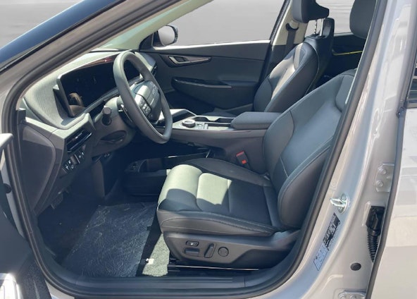 Vehicle image 3 Vehicle image 3