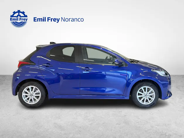 Toyota Yaris 1.5 VVT-i HSD Trend + Ruote invernali incluse