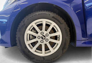 https://vehicle.imgix.net/4065290/96fccef3-ddfc-492b-9438-ee9d281c985b.jpg