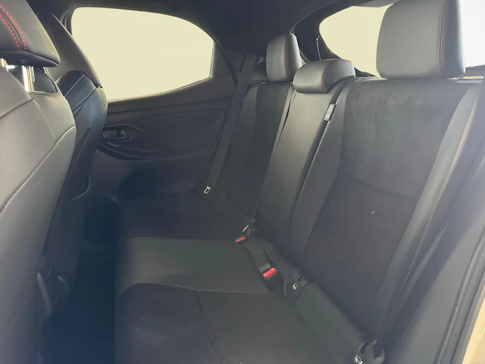 Fahrzeugbild TOYOTA YARIS