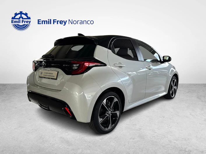 Fahrzeugbild TOYOTA YARIS