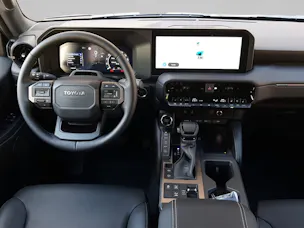 Toyota Land Cruiser 2.8 D 48V Style