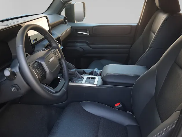 Toyota Land Cruiser 2.8 D 48V Style