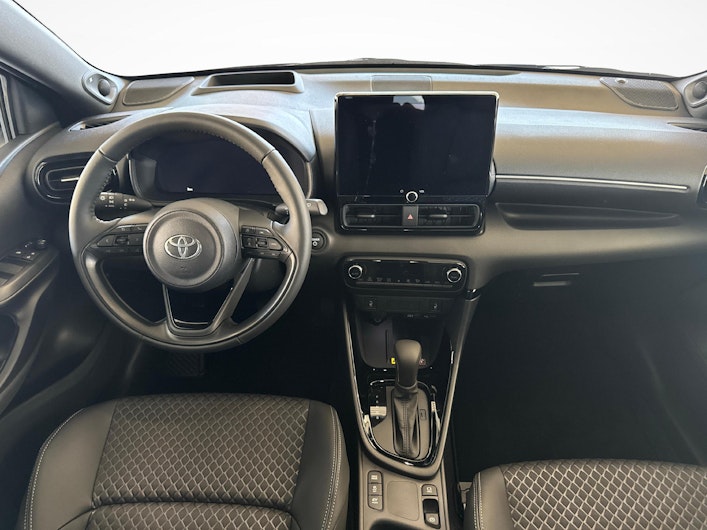 Fahrzeugbild TOYOTA YARIS