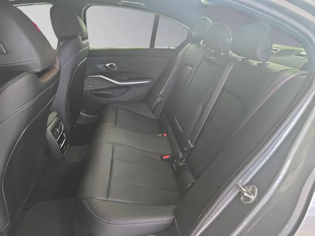 BMW 320d xDrive 48V Steptronic M Sport Pro