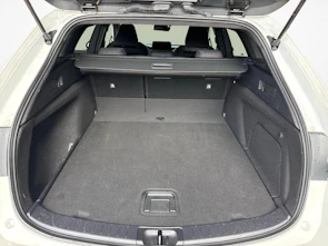 Fahrzeugbild TOYOTA Corolla Touring Sports 2.0 HSD Trend