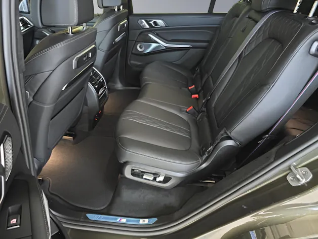 BMW X7 xDrive 48V 40d M Sport Pro Steptronic