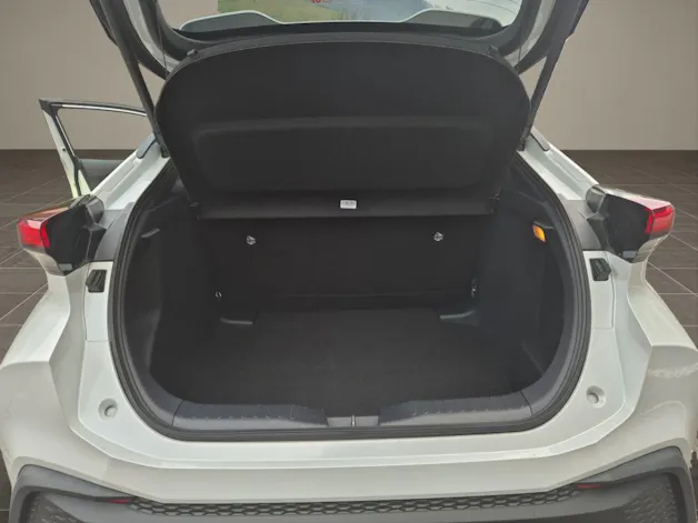 Toyota C-HR 2.0 HEV Trend 4x4