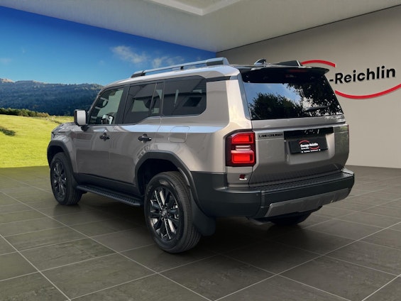 Vehicle image 2 Vehicle image 2