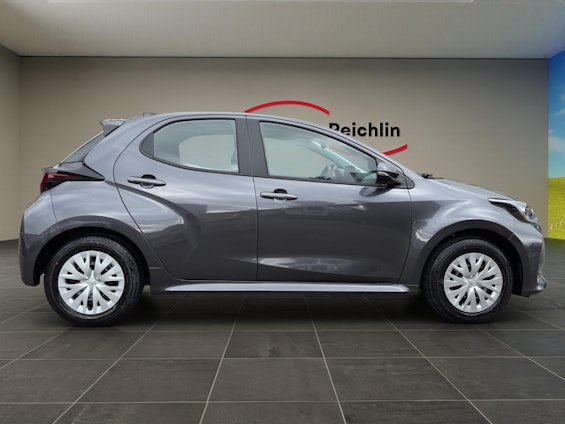 Vehicle image 5 Vehicle image 5