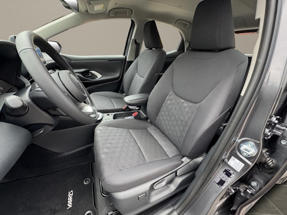 Vehicle image 8 Vehicle image 8