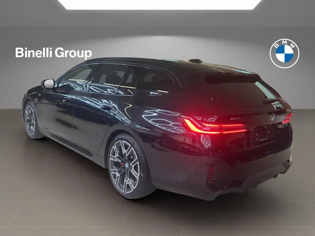 BMW 520d xDrive 48V Touring M Sport Steptronic