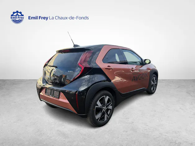 Toyota Aygo X 1.5 VVT-i HSD Trend