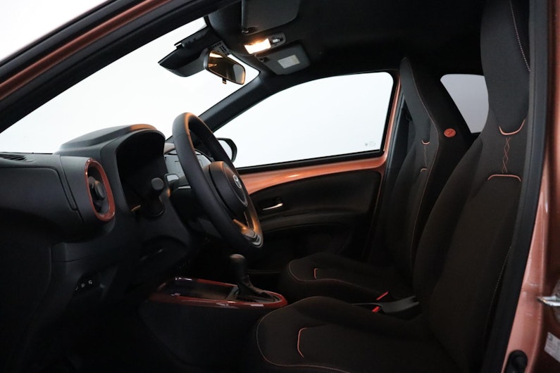 Vehicle image TOYOTA AYGO X