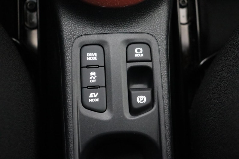 Vehicle image TOYOTA AYGO X