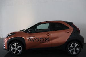 Vehicle image TOYOTA Aygo X 1.5 VVT-i HSD Trend