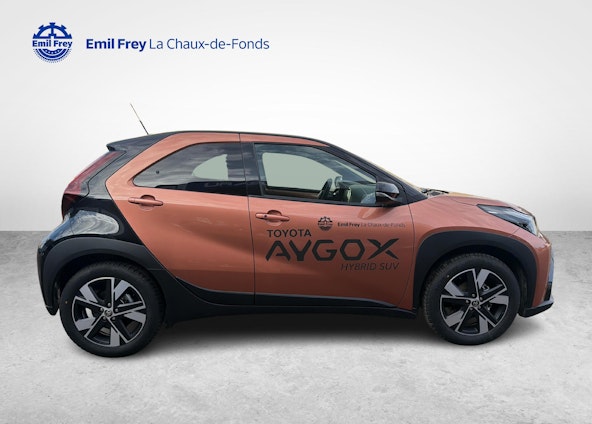 Vehicle image 5 Vehicle image 5