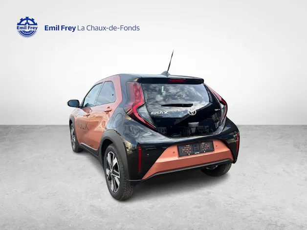 Toyota Aygo X 1.5 VVT-i HSD Trend