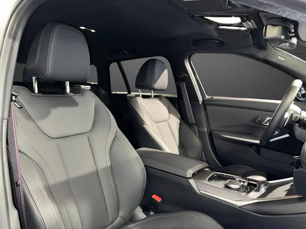 BMW 330e xDrive Touring M Sport