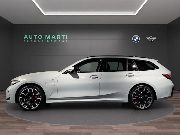 BMW 330e xDrive Touring M Sport