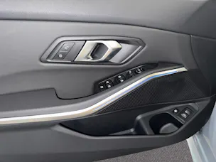 BMW 330e xDrive Touring M Sport