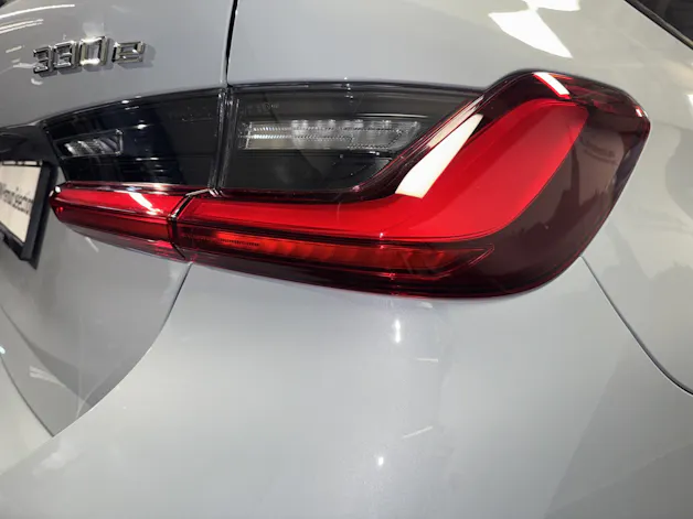 BMW 330e xDrive Touring M Sport
