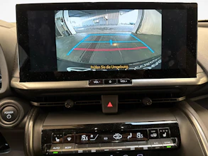 https://vehicle.imgix.net/4065525/0b90b9a6-683f-49bf-b934-7abc9fcb2be1.jpg