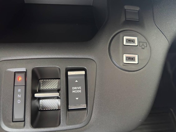 Vehicle image 11 Vehicle image 11