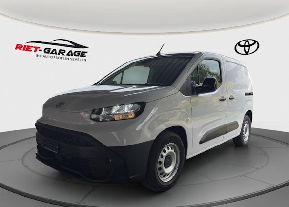 First vehicle image First vehicle image