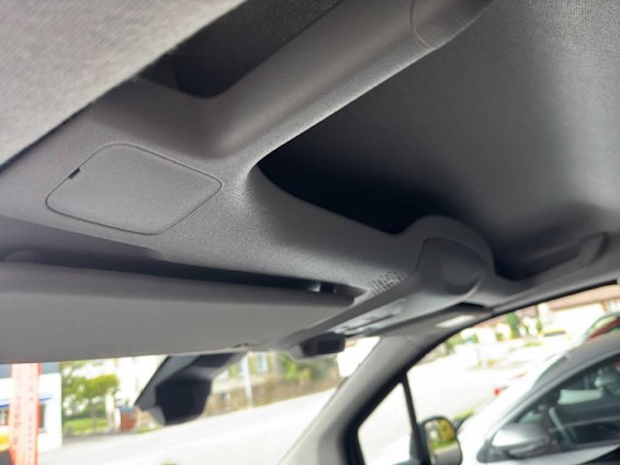 Vehicle image 13 Vehicle image 13