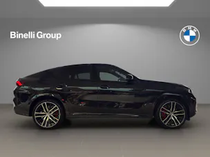 BMW X6 M60i